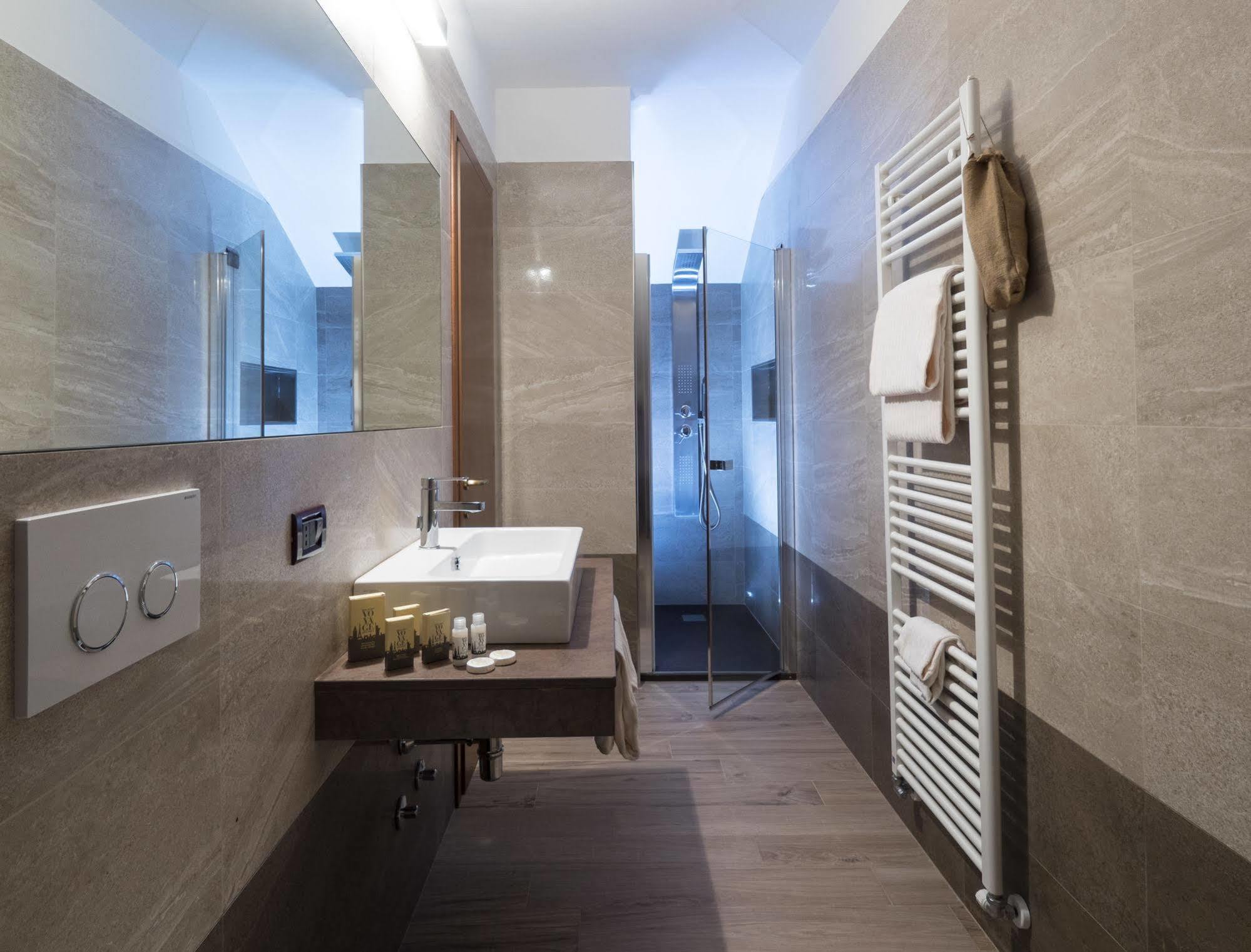 Residence Caffe Savona Alba  Bagian luar foto